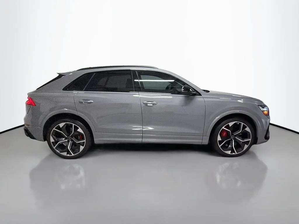 Used 2024 Nardo Gray Audi 4.0T image 8