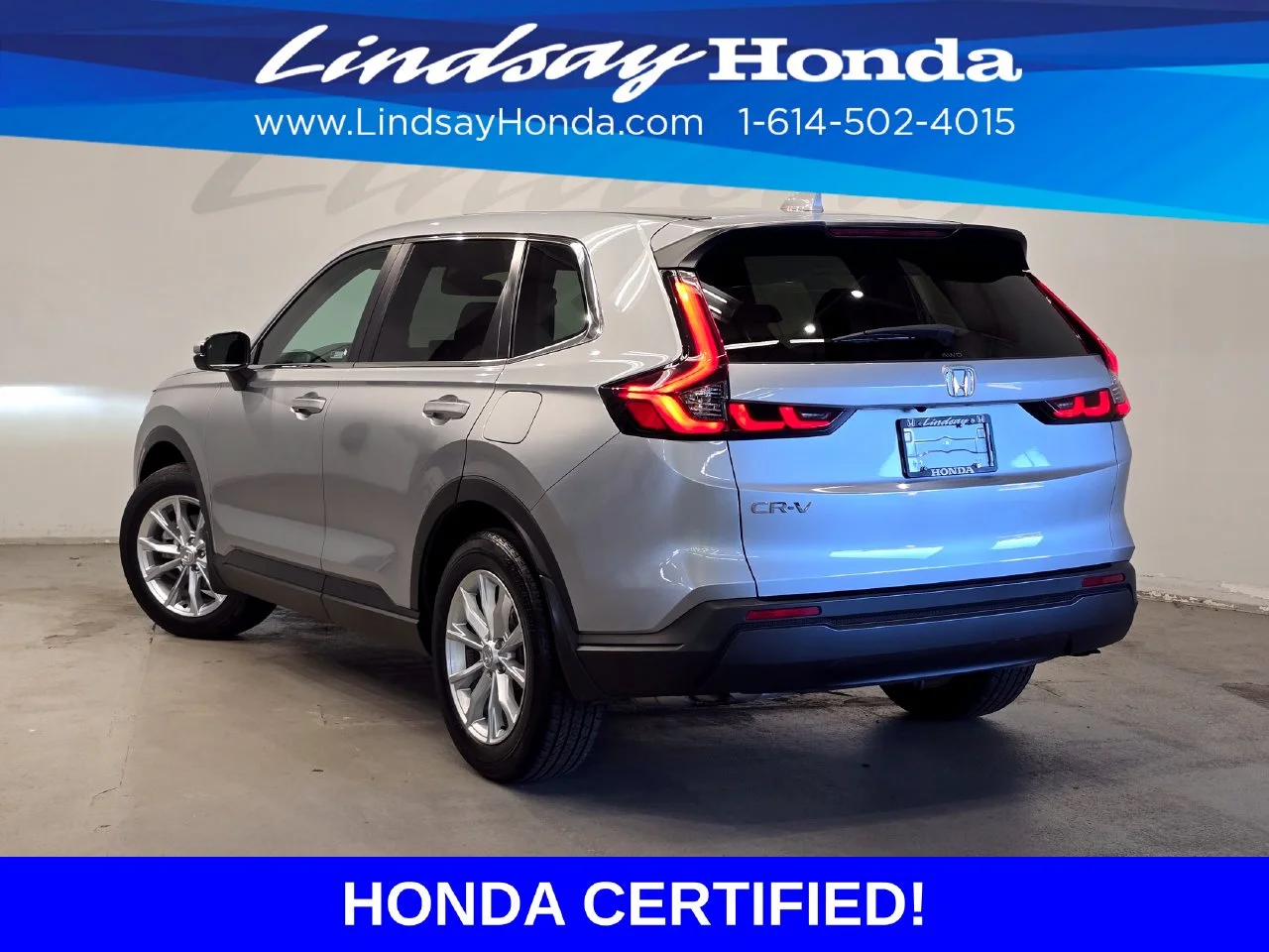 Certified Used 2024 Lunar Silver Metallic Honda EX image 4