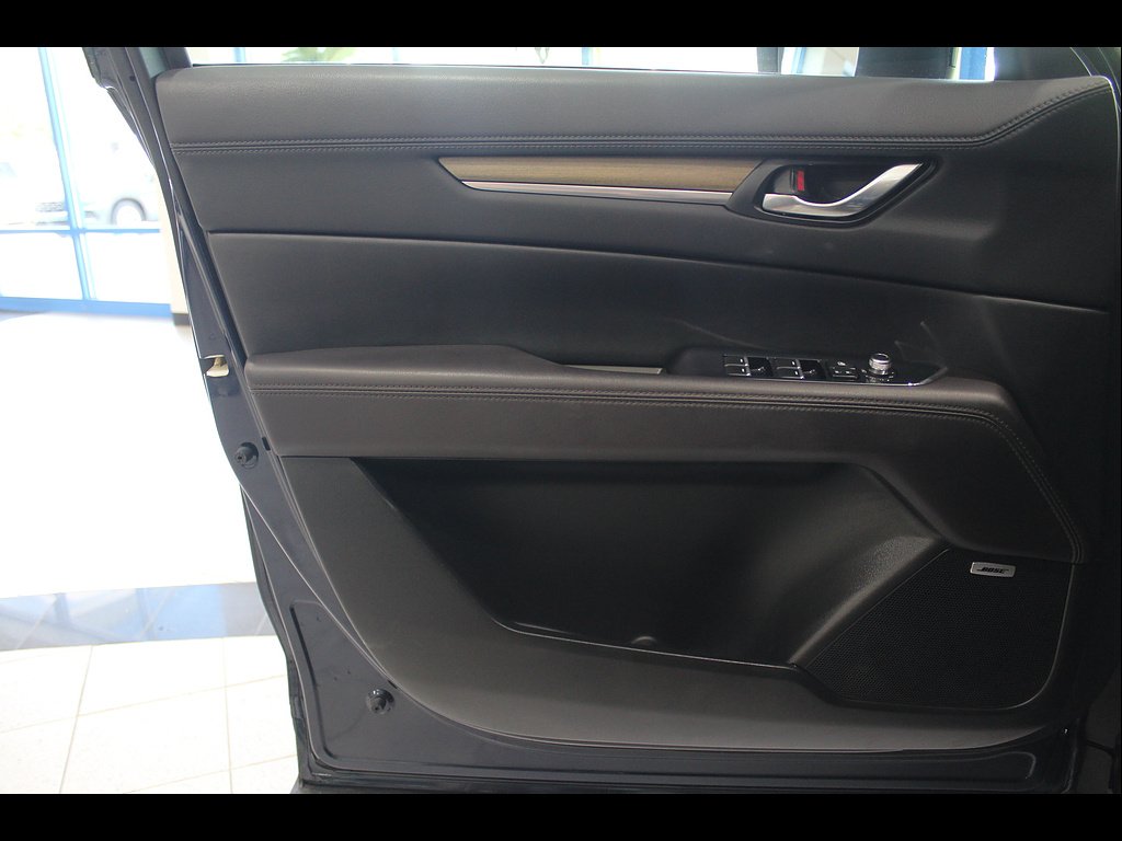 Used 2019 Deep Crystal Blue Mica Mazda Signature image 15
