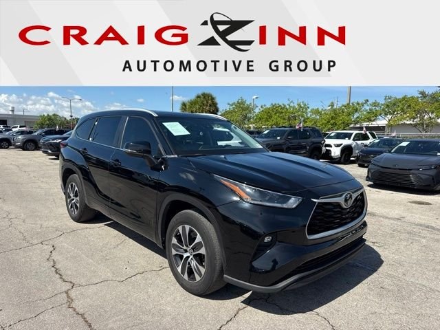 2023 Toyota Highlander XLE