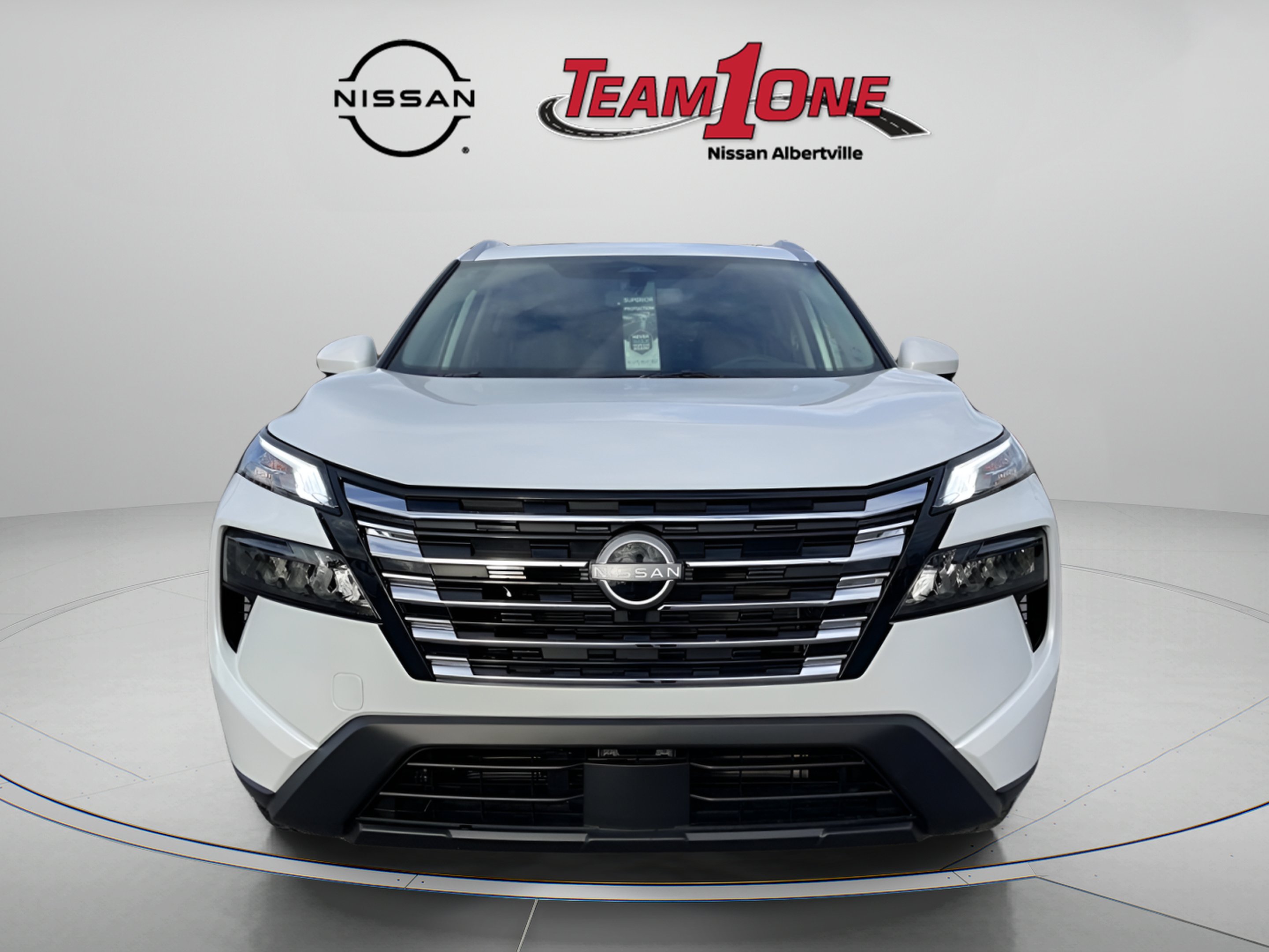 2026 Nissan Rogue SV - Photo 2