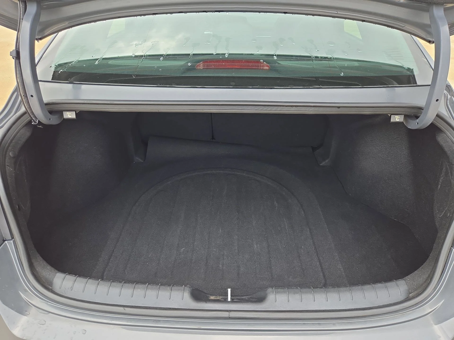 Used 2025 Ecotronic Gray Hyundai Limited image 30
