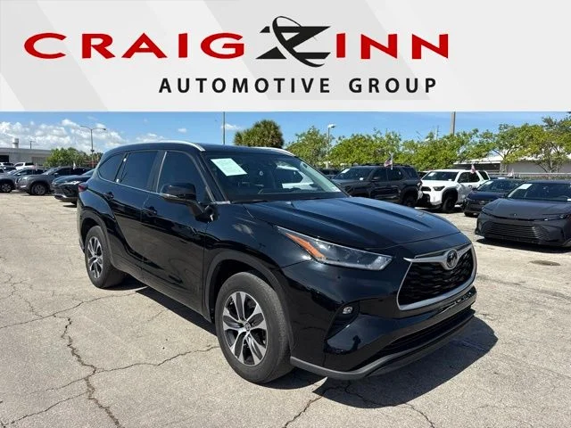 2023 Toyota Highlander XLE