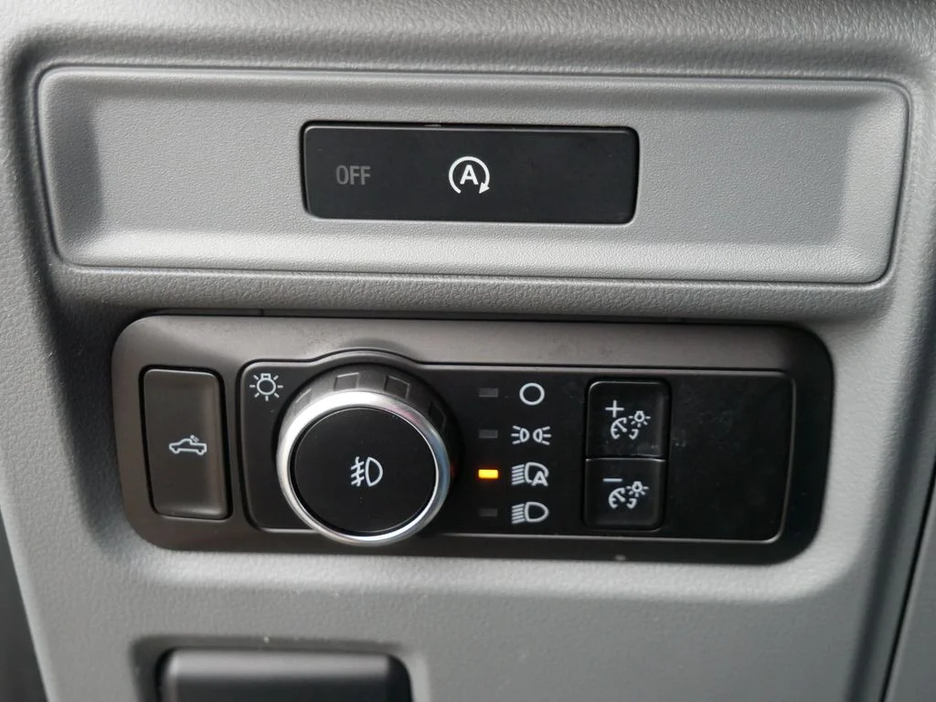 Used 2025 Black Ford XLT image 18