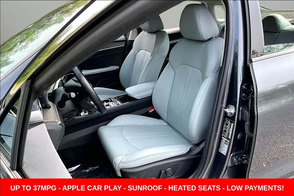 Used 2021 Gray Kia EX image 20