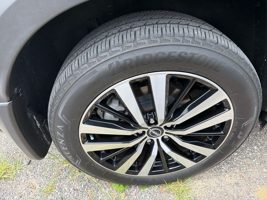 Certified Used 2024 Beige Nissan Platinum image 15