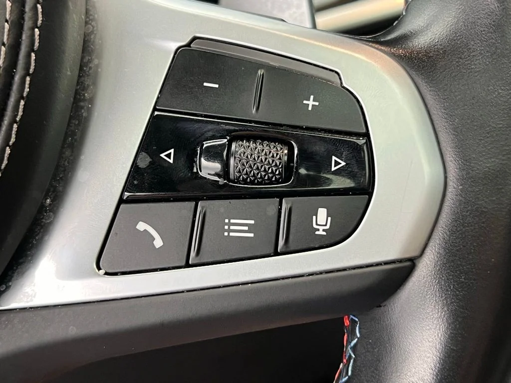 Certified Used 2024 White BMW M60i image 18
