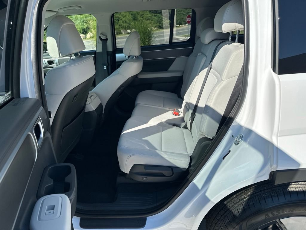 2026 Hyundai Santa Fe SE - Photo 19