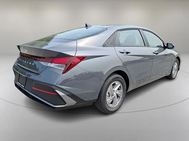 New 2026 Gray Hyundai SE image 7