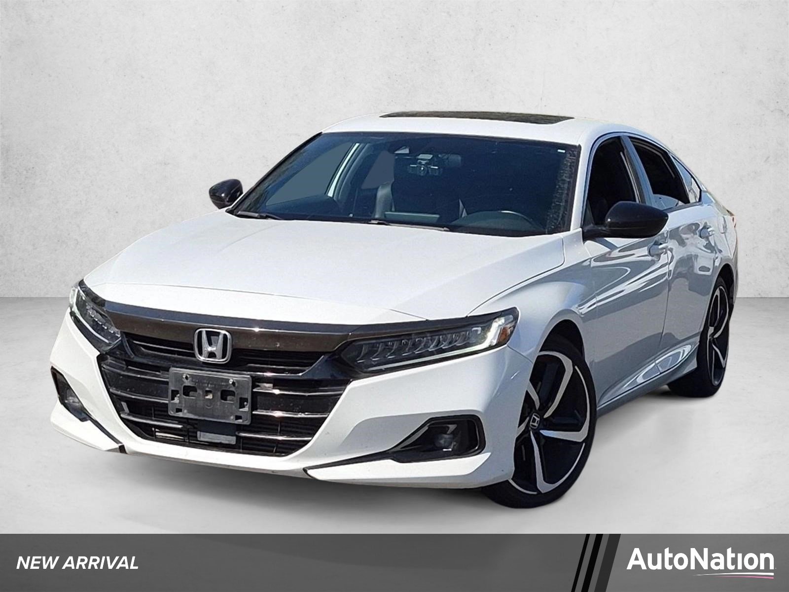 Used 2022 White Honda Sport image 1