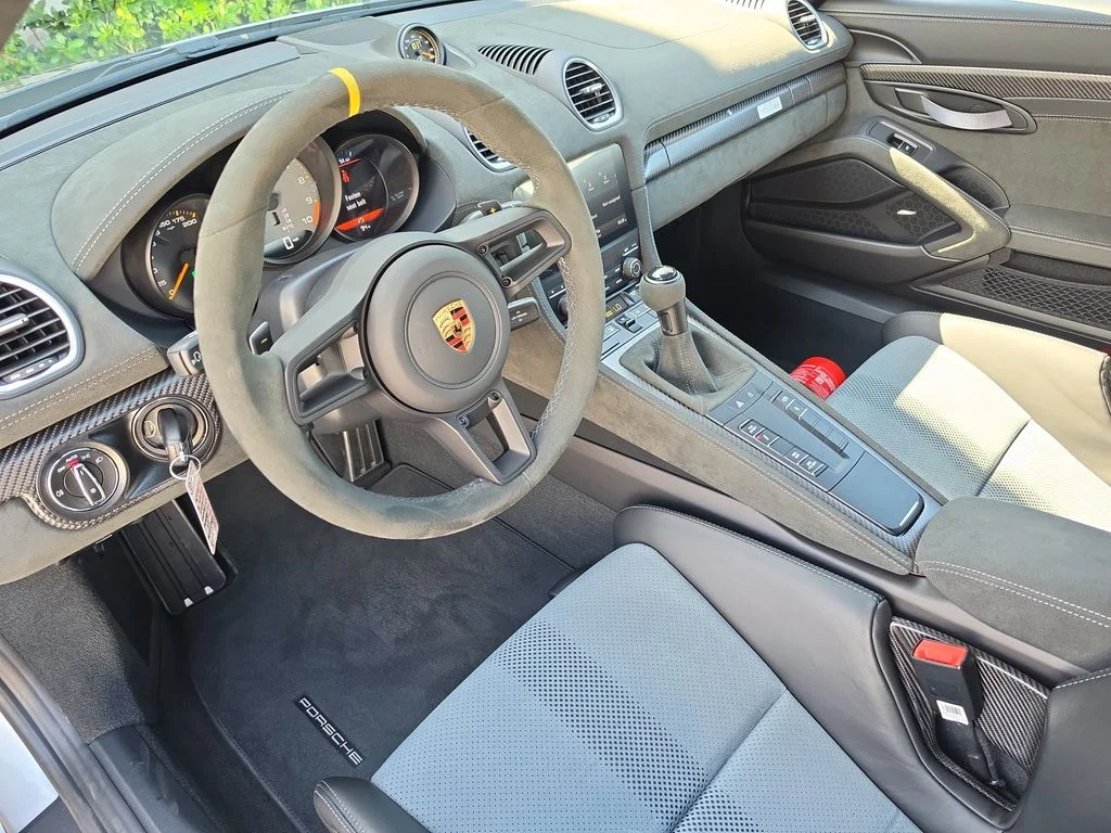 Used 2025 Silver Porsche GT4 RS image 11