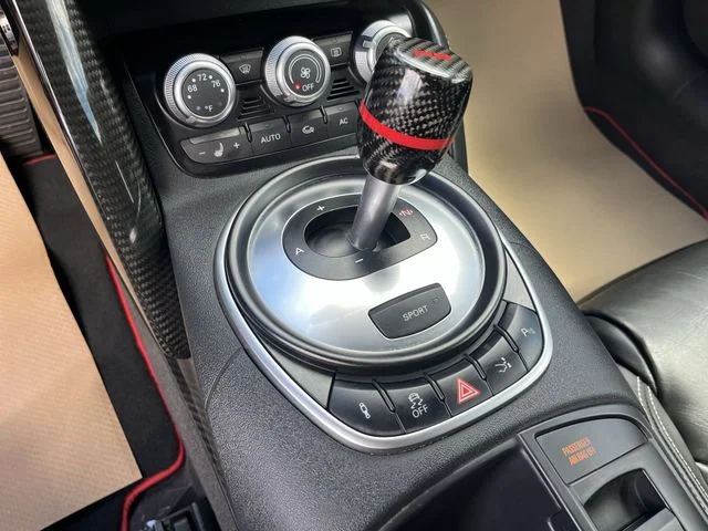 Used 2012 Red Audi 5.2 image 22