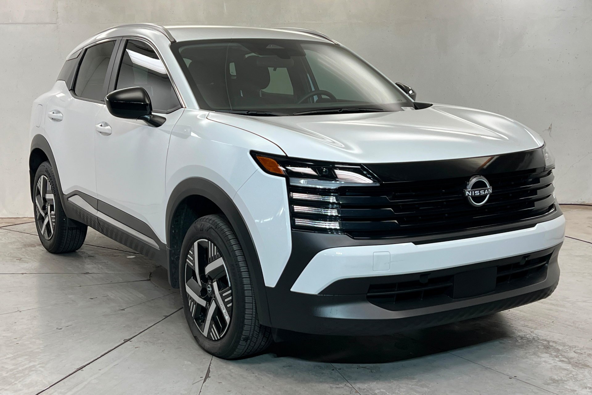 Used 2026 Fresh Powder Nissan SV image 8