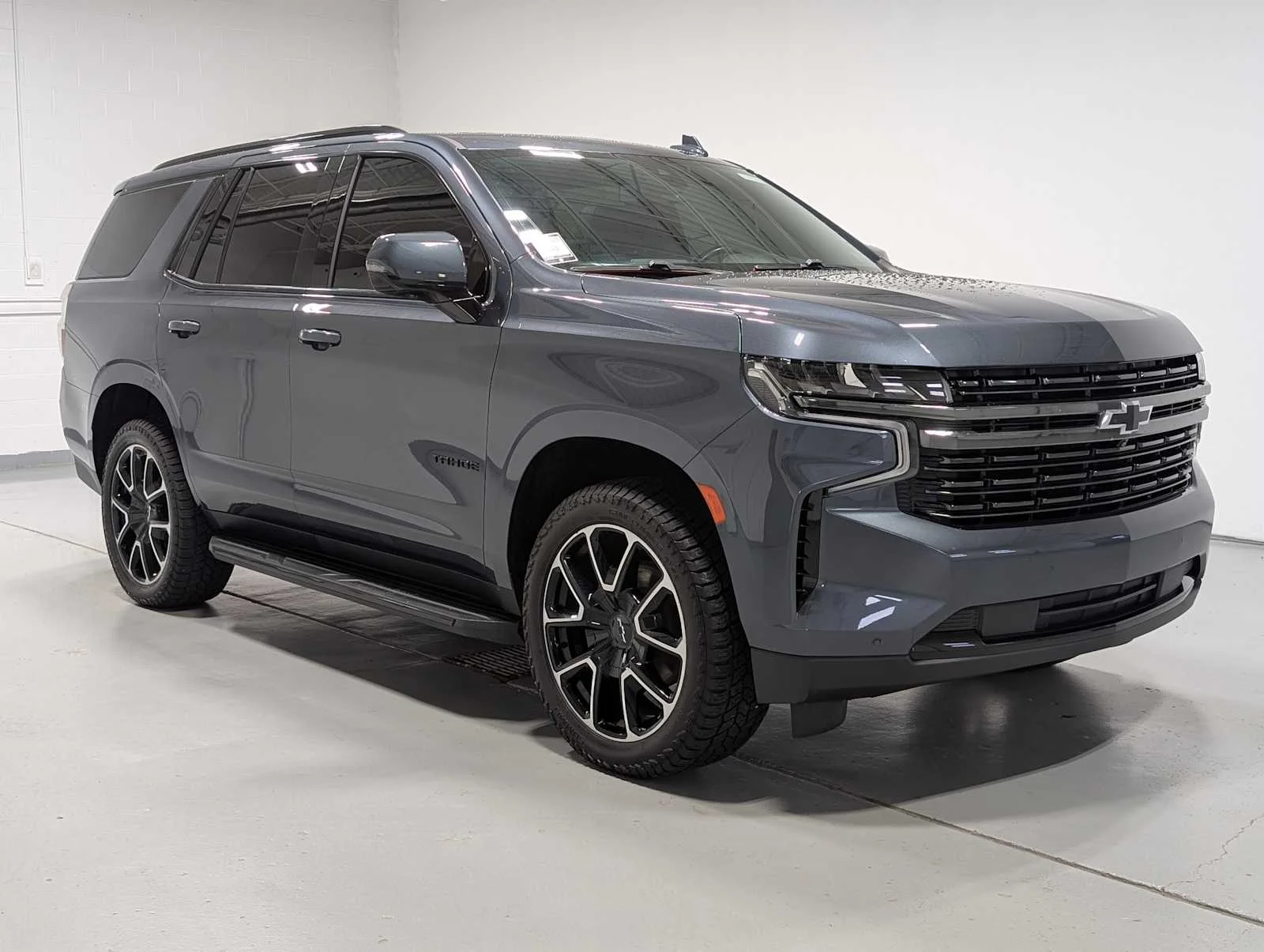 Used 2021 Shadow Gray Metallic Chevrolet RST image 6