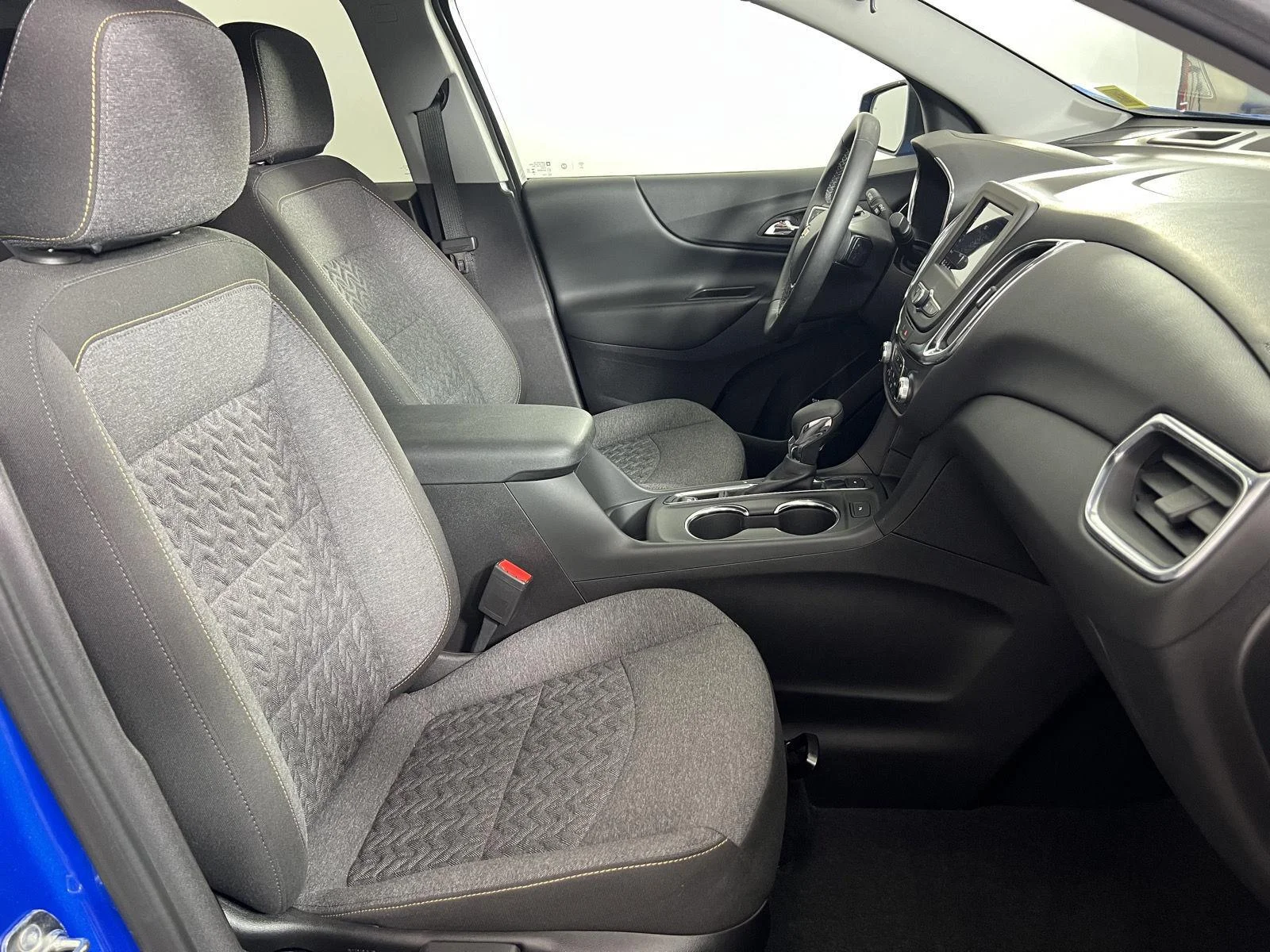 Used 2024 Riptide Blue Metallic Chevrolet LT image 22