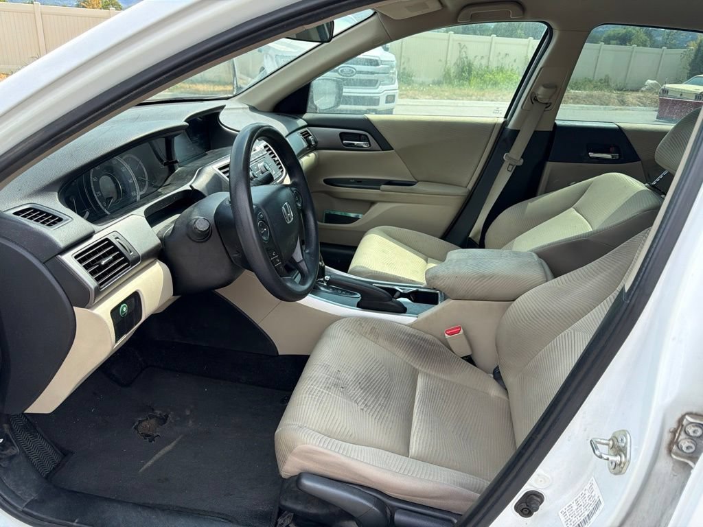 Used 2015  Honda LX image 14