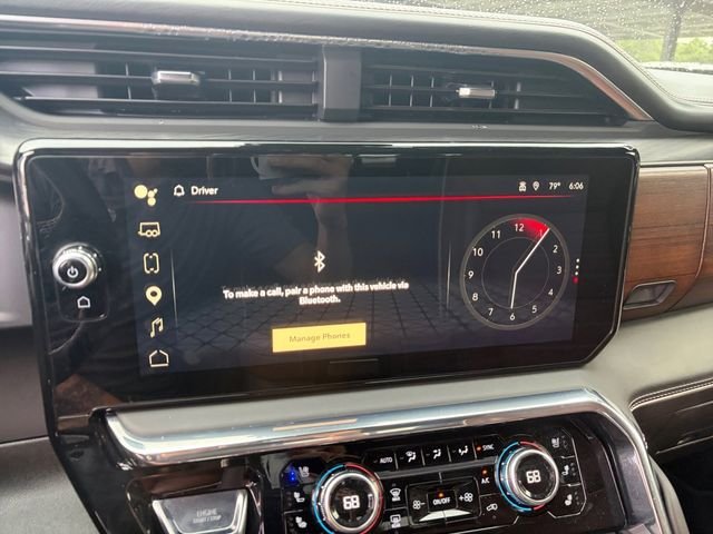 Used 2025 Silver GMC Denali Ultimate image 10