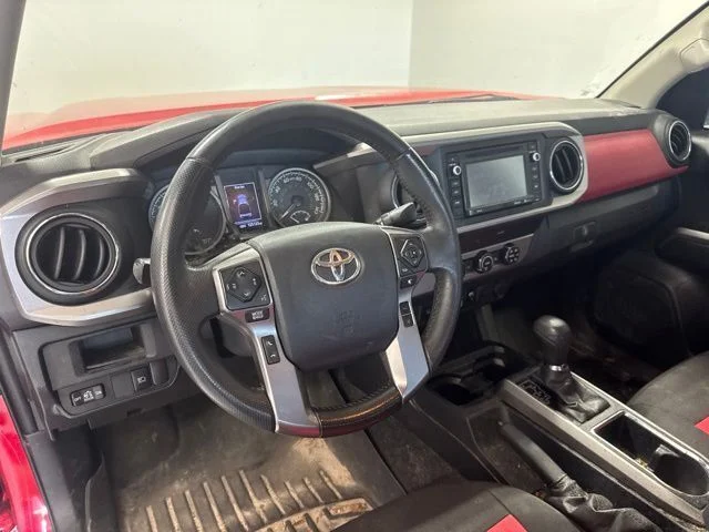Used 2019 Red Toyota SR5 image 13