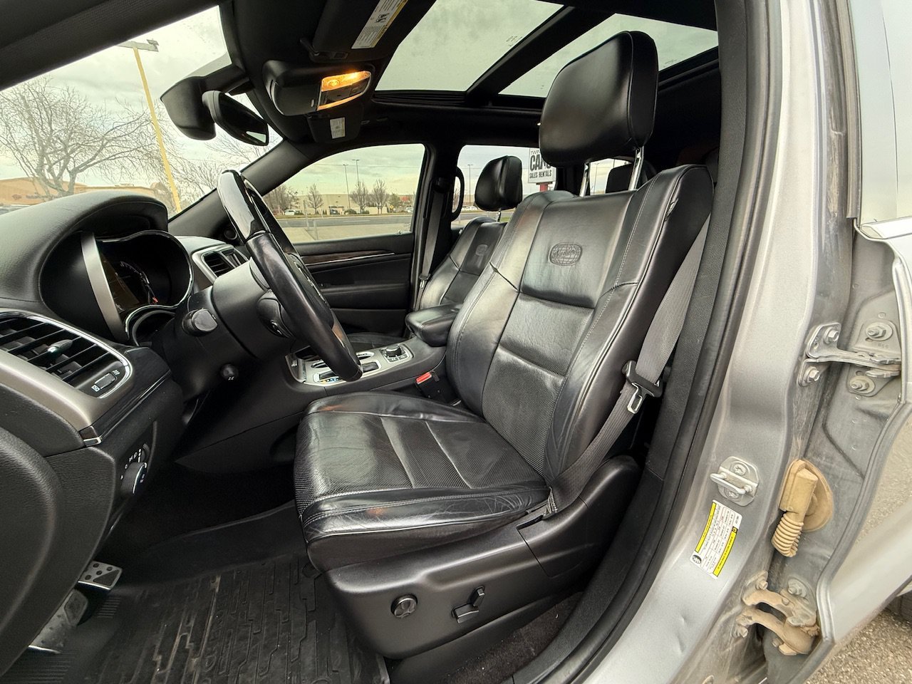 2018 Jeep Grand Cherokee Overland - Photo 15