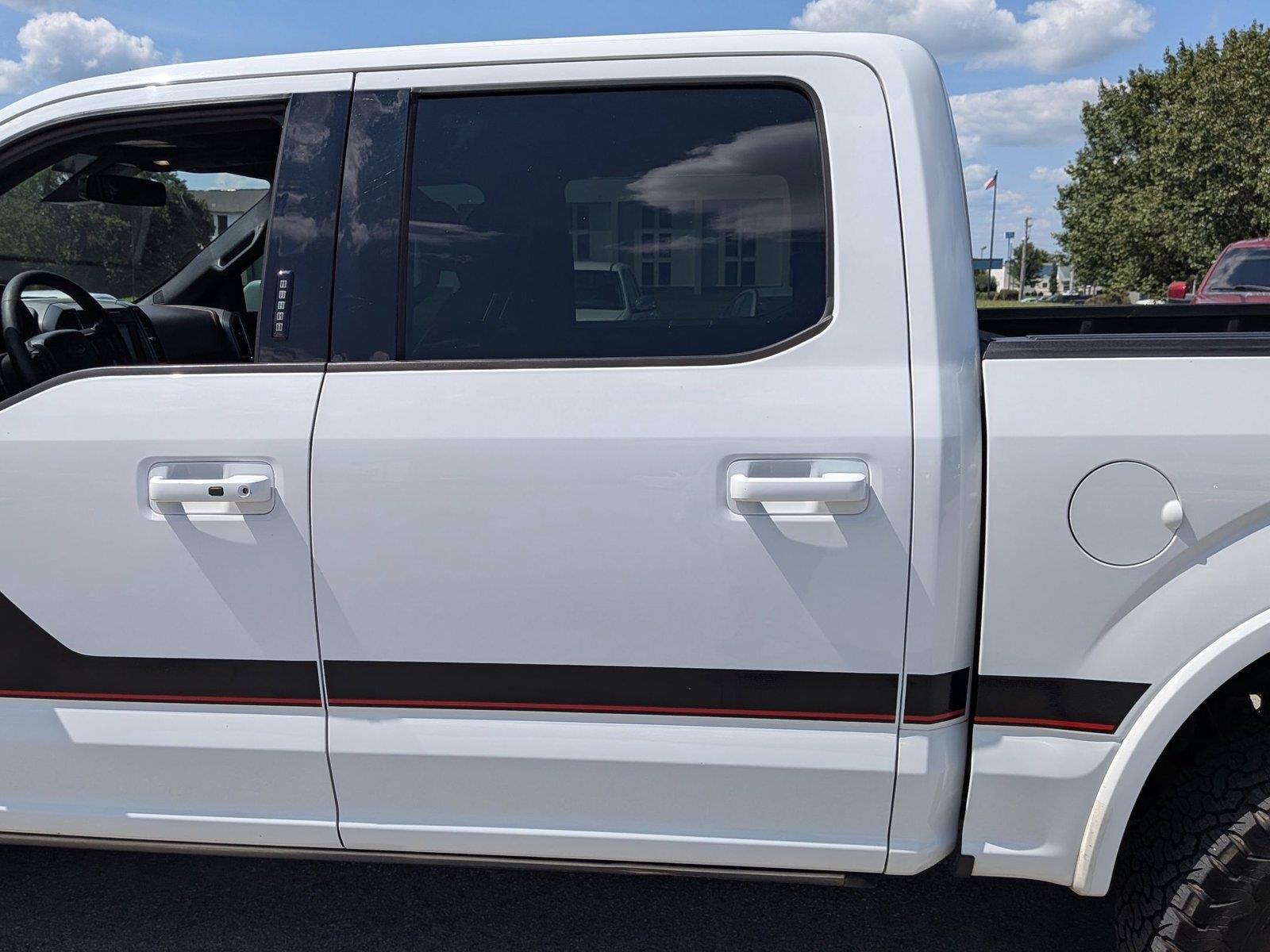 Used 2017 OXFORD WHITE FORD  image 30