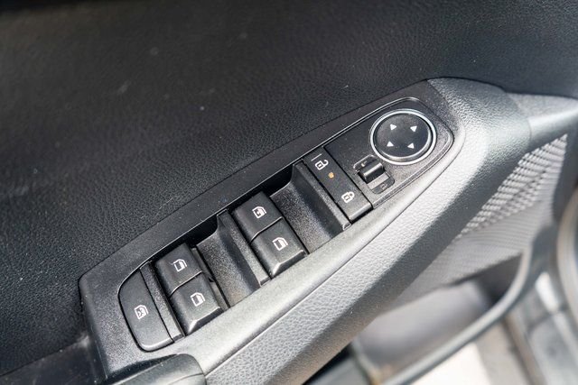 Used 2024 Black Kia LX image 18