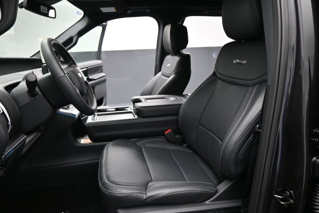 New 2026 Dark Matter Gray Metallic Ford Platinum image 9