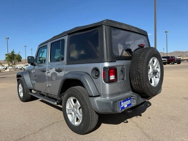 Certified Used 2018 Silver Jeep Unlimited Sport image 3