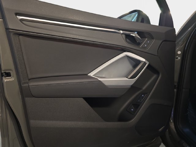 Used 2023 Gray Audi Premium Plus image 29