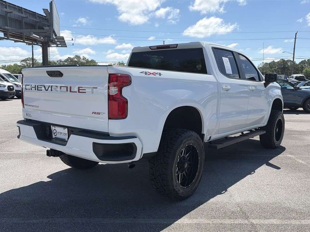 Used 2023 White Chevrolet RST image 7
