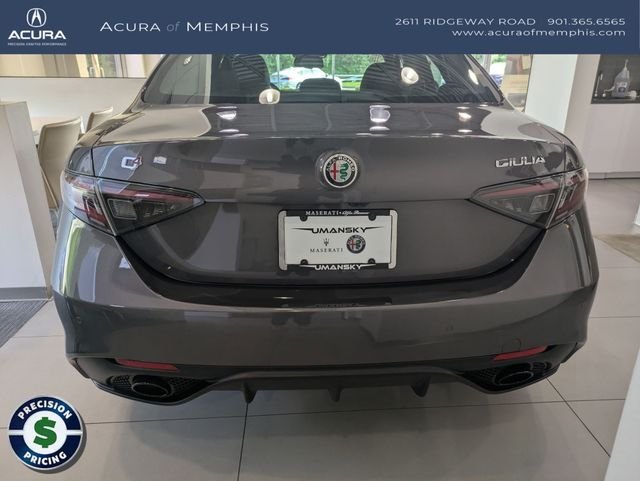 2025 Alfa Romeo Giulia Base - Photo 4