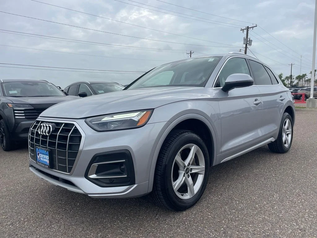 Used 2022 Silver Audi 40 Premium image 3