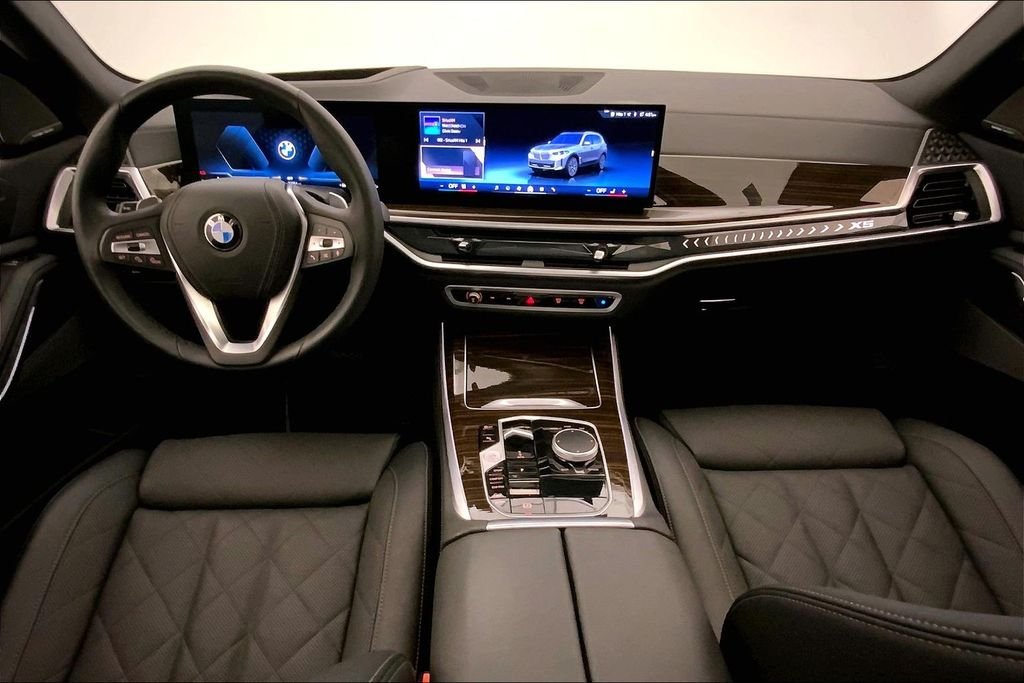 Certified Used 2026 Skyscraper Grey Metallic BMW  image 16