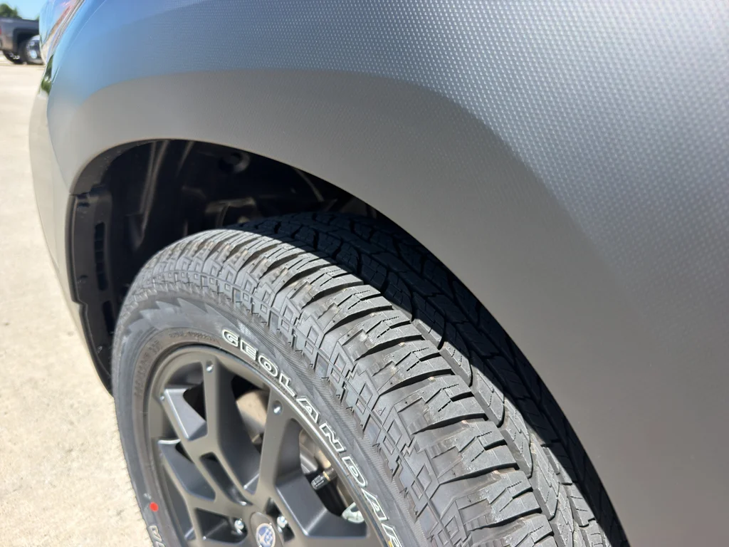 New 2026 CRYSTAL BLACK SILICA Subaru Wilderness image 9