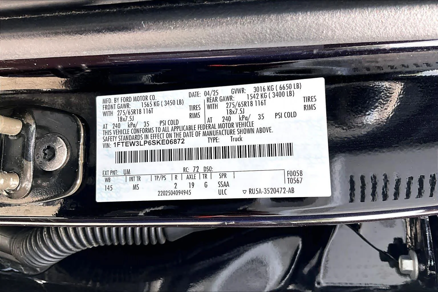 Used 2025 Agate Black Metallic Ford XLT image 34