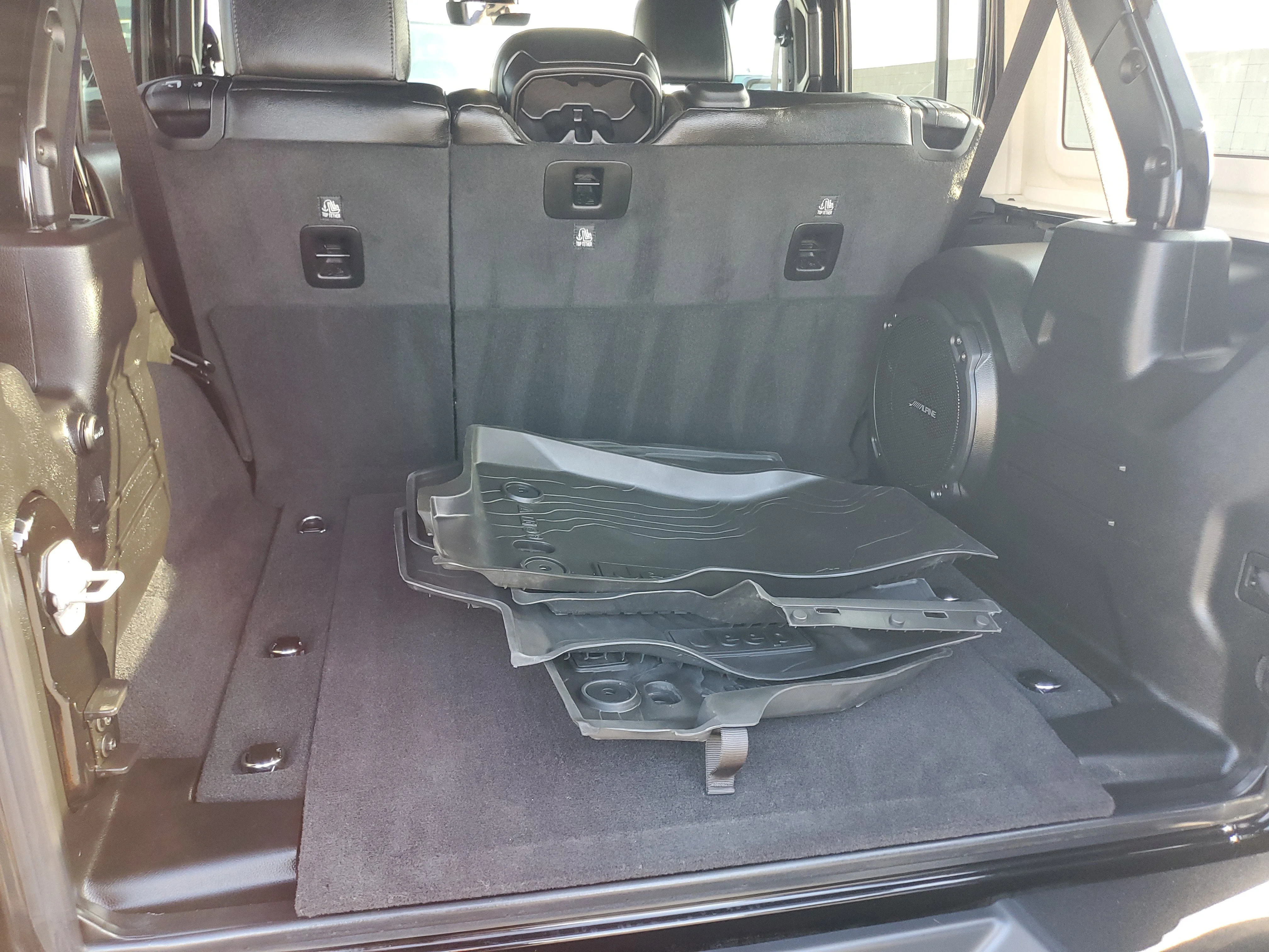 Used 2023 Black Jeep Rubicon 392 image 28