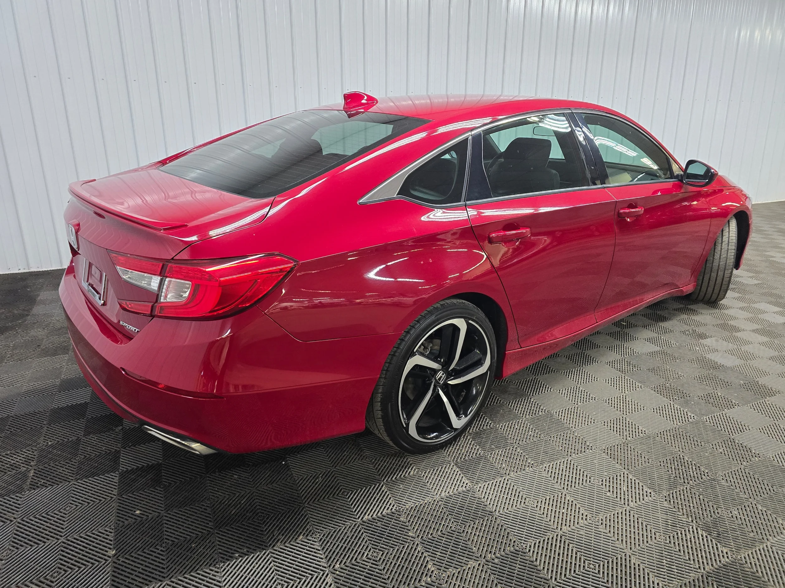 Used 2018 San Marino Red Honda Sport image 10