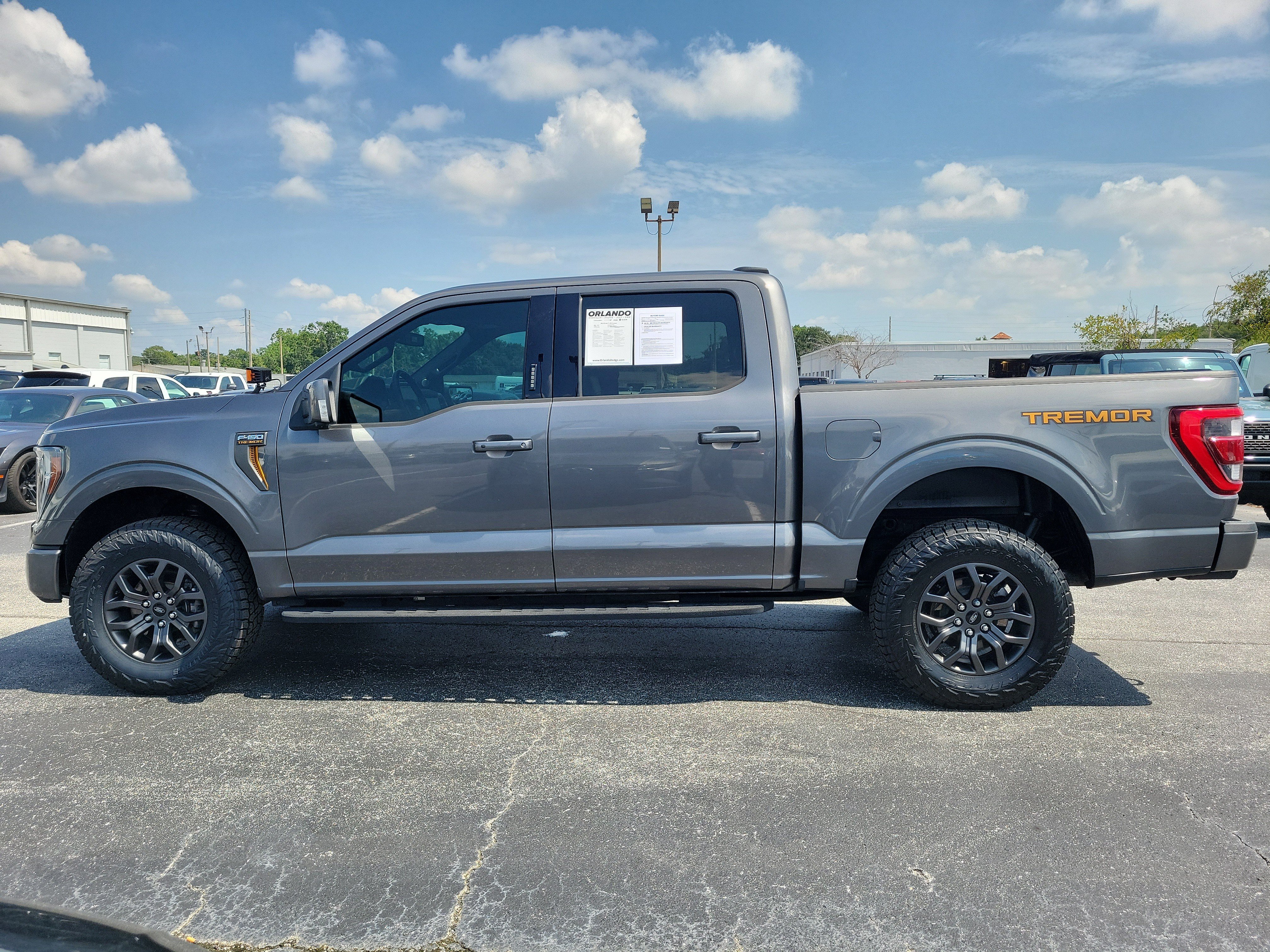 Used 2023 Gray Metallic Ford Tremor image 4