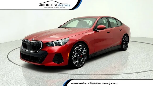 2024 BMW 5 Series 540i xDrive Sedan w/ M Sport Pkg & Premium Pkg