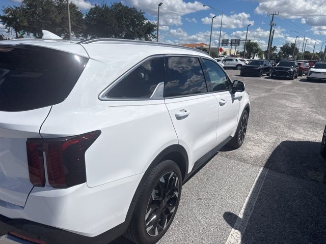 Used 2024 White Kia SX image 4