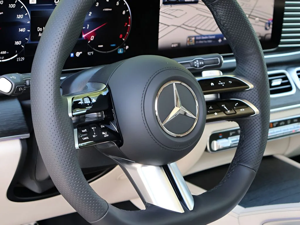 New 2026 Selenite Grey Metallic Mercedes-Benz GLS 450 image 18