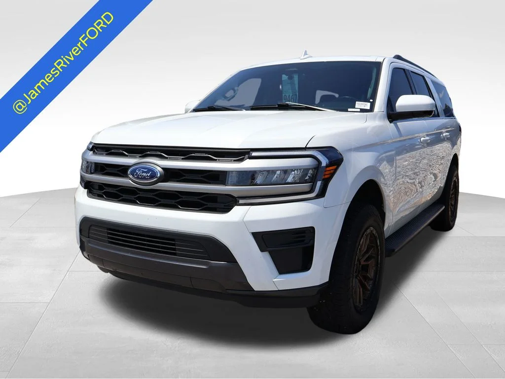 Used 2024 White Metallic Ford XLT image 2