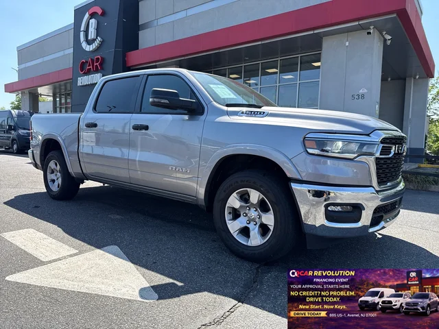 2025 Ram 1500 Big Horn 4X4 CREW CAB