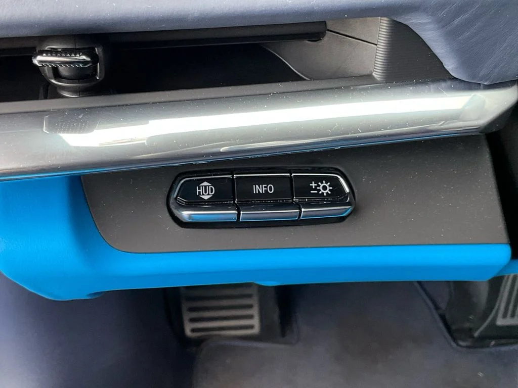 Used 2020 Blue Chevrolet Stingray image 24