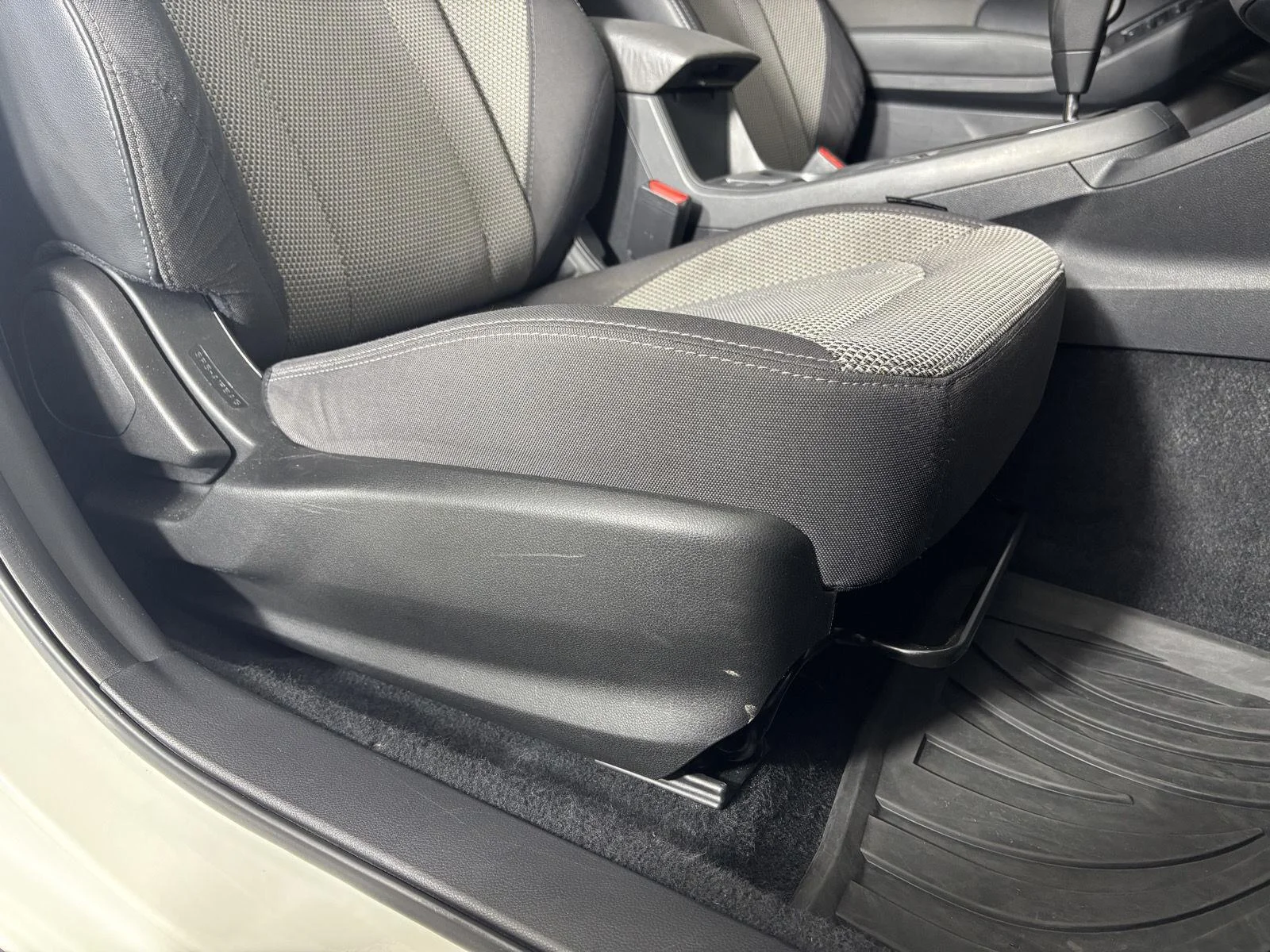 Used 2024 Crystal White Pearl Subaru Premium image 23