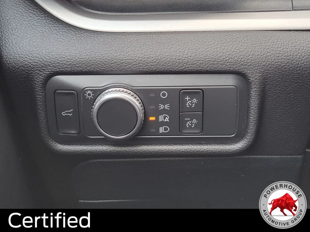 Used 2022 White Ford XLT image 28