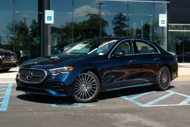 2026 Mercedes-Benz E-Class E450 4MATIC's photo
