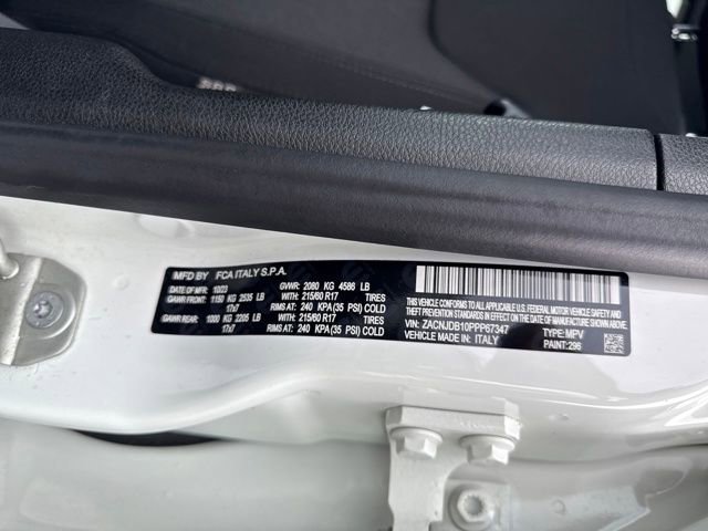 2023 Jeep Renegade Latitude - Photo 17