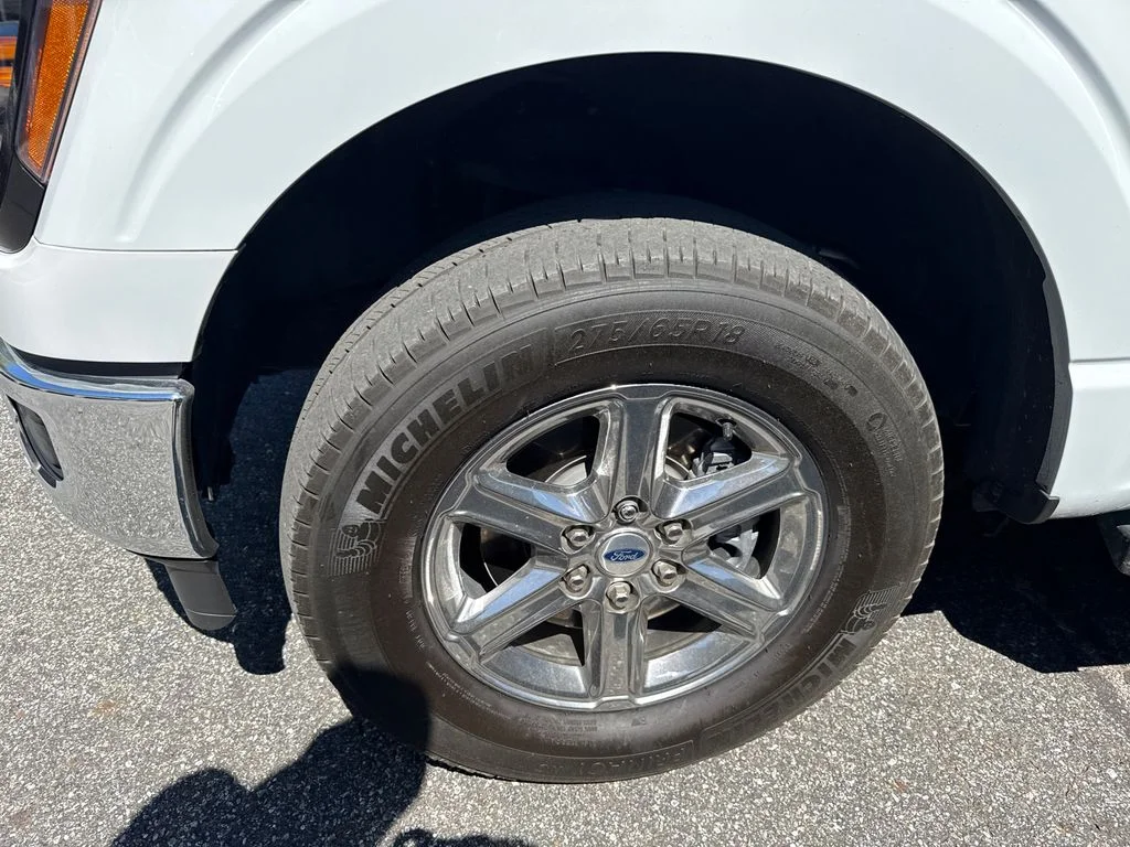 Used 2024 White Ford XLT image 8