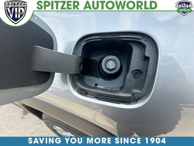 New 2027 Sterling Gray Metallic Chevrolet LT image 42