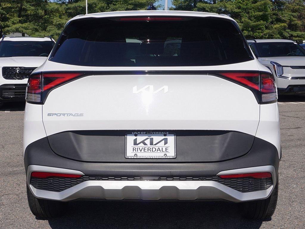 Used 2023 White Kia EX image 12